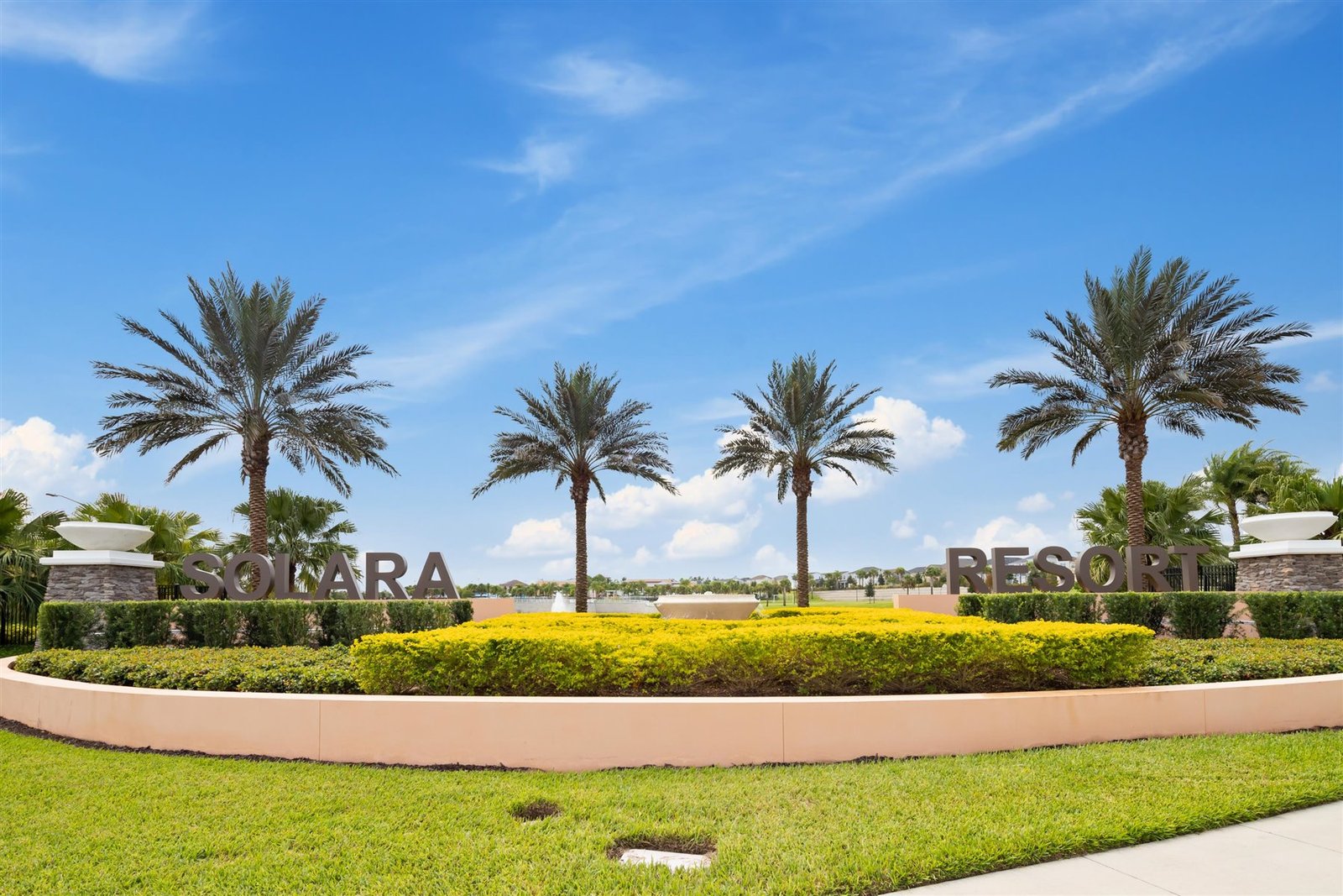 ORL_Solara_Community_Images_entrance